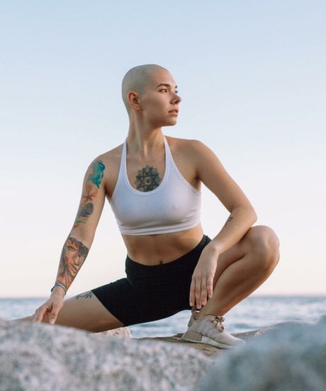 nackte pawg-onlyfans nacktheit kunst bilder