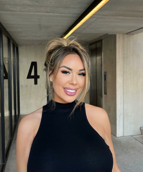 Lisa Amber exklusive hübsche fotos