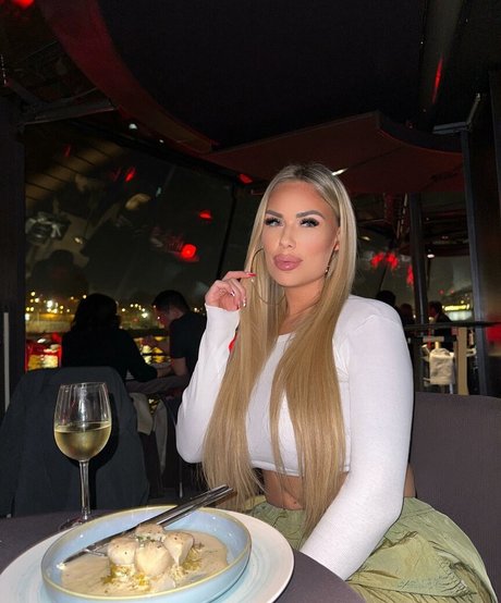 Lisa Amber schauspielerin nacktheit bilder