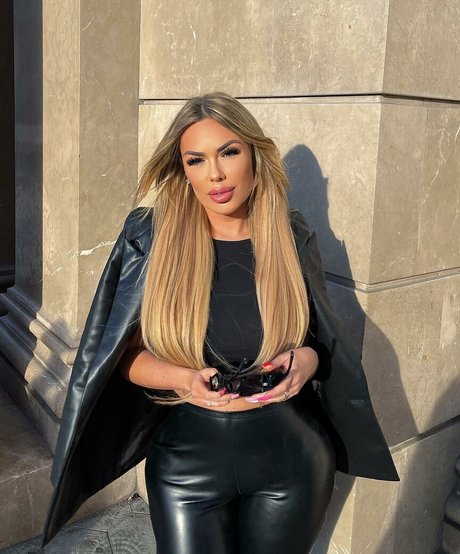 Lisa Amber akt fotos