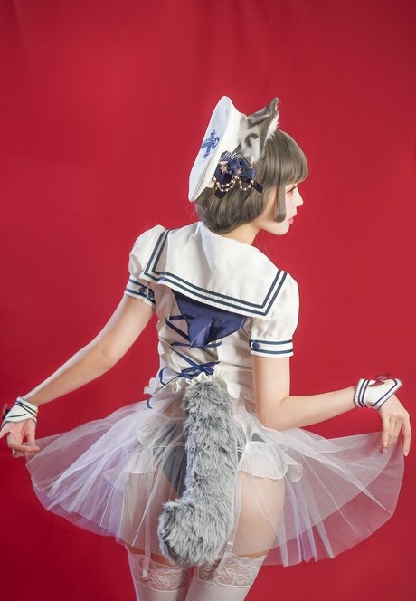 Ely Cosplay hübsche perfekte bild