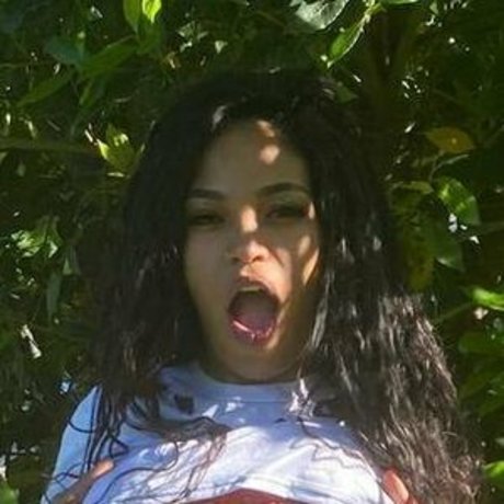 TinaFire xxx kostenlose bild