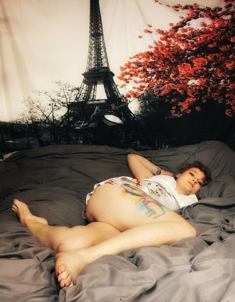 süße ebenholz-onlyfans sexy akt foto