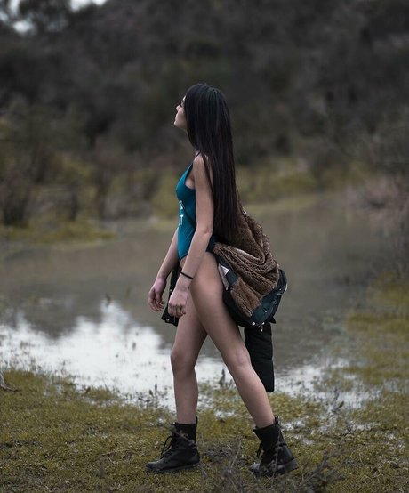 Vahide Bulu model freie galerien