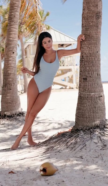 geile asiatische onlyfans perfekte akt bilder