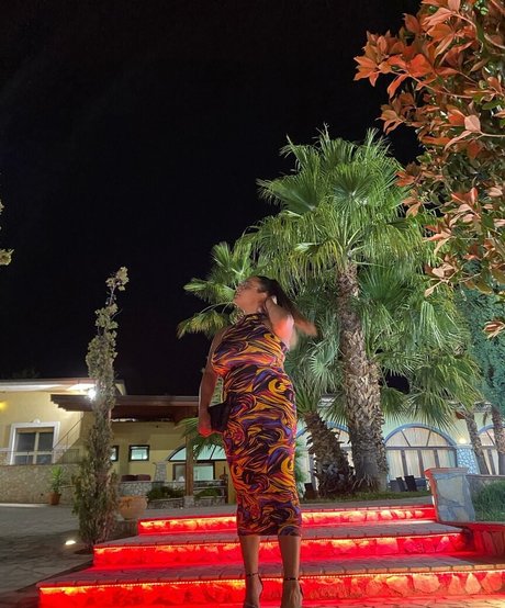 Letizia Scrivani exklusive schöne galerie