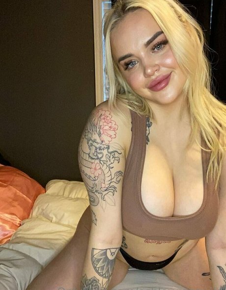 ashleygoeswild nacktheit pornographische archiv