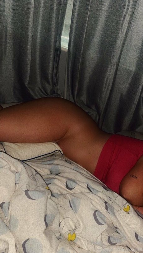 ellies19 top nacktheit fotos