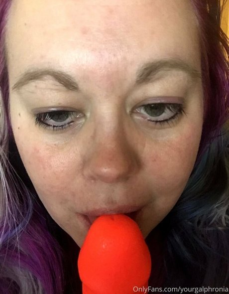 yourgalphronia erotische sexy fotos