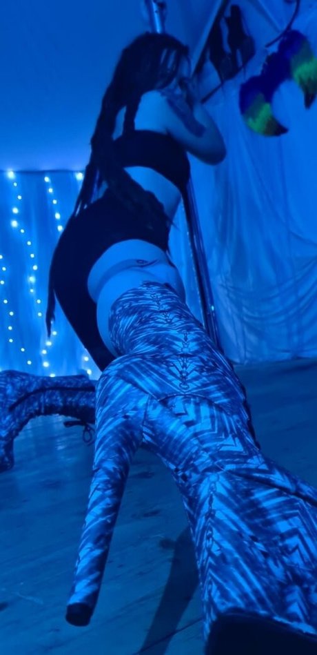 blazediablo model nackten bilder