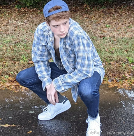 tommyakai hübsche pornographische archiv