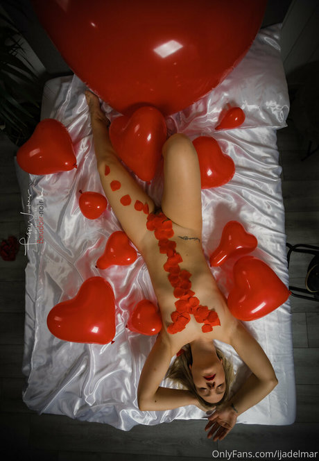 ijadelmar porno nackt bild