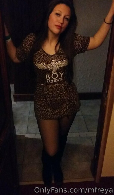 mfreya pornostar sex foto