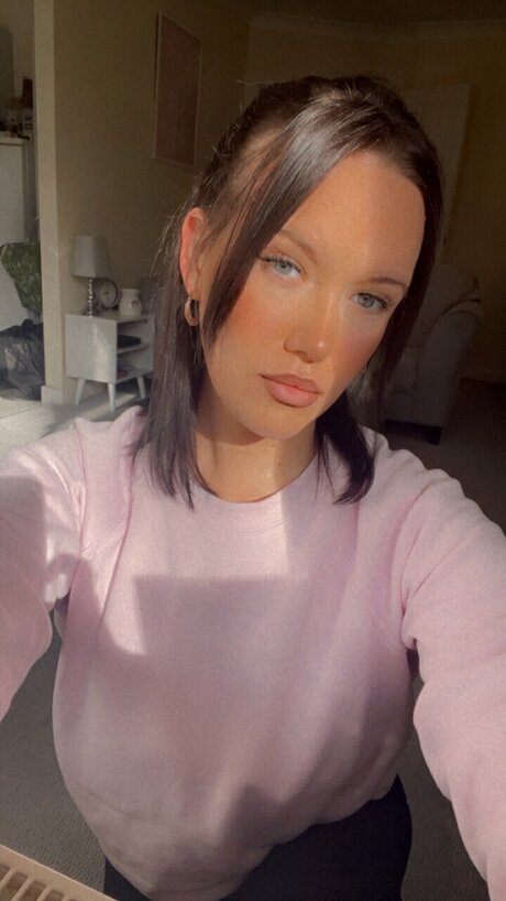 Louisa hd pornographische bilder