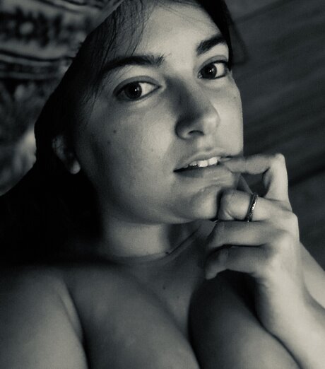 Mandi schauspielerin akt bild