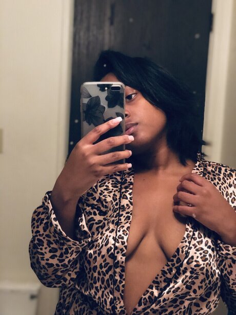 Pussssssaaaytaaaht_ model pornografische fotos