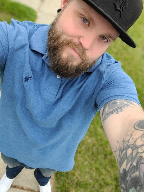 Badwolfmecca schauspielerin akt bild