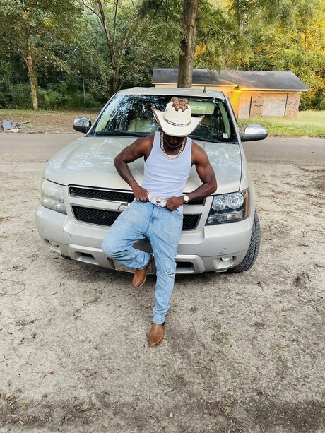 Chozen nackt freie bilder