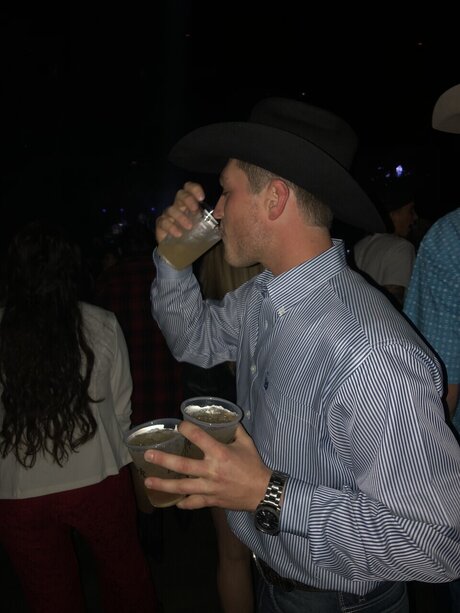 Dillon Holder exklusive freie galerie