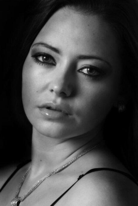 Louelle model erwachsene bild