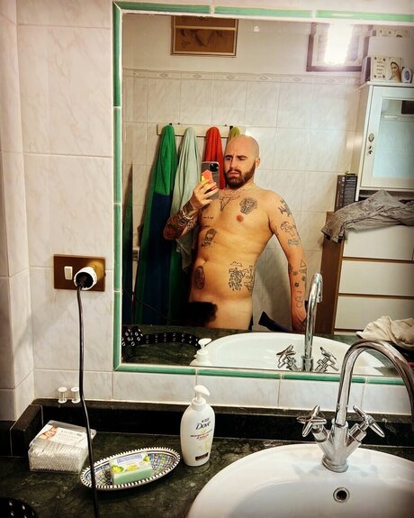 Edoardo Zambolo nacktheit porno galerien