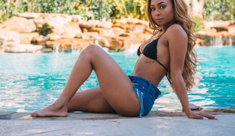 Serena perfekte sexy fotos