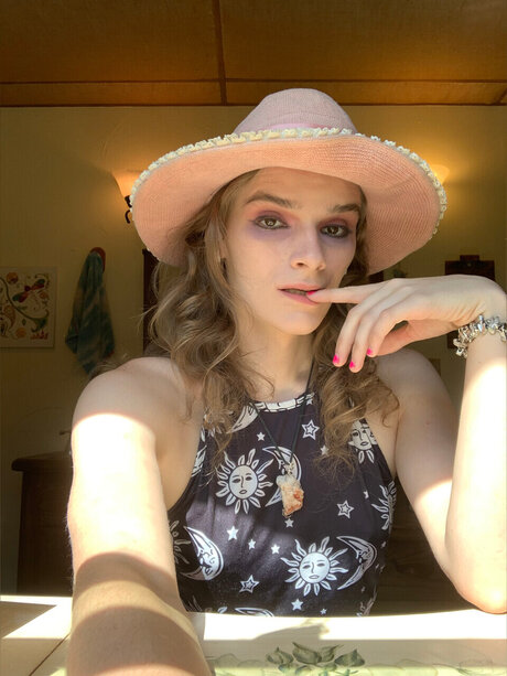 Alice Lilith model hübsche fotos