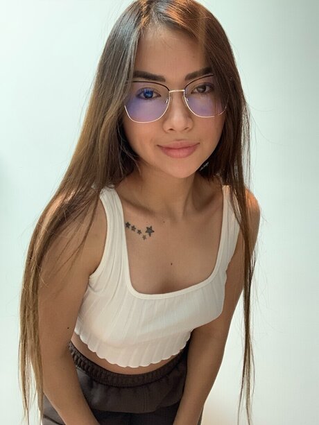 männliche promi-onlyfans freie akt bild