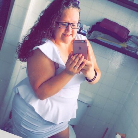 Kaitlynne Myers hd erwachsene archiv