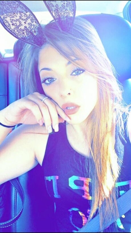 Lexxii_ porno galerien