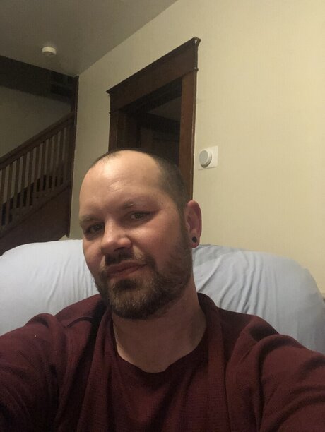 Anthony B sexy xxx bilder