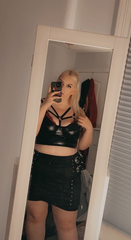 Mairead top exklusive galerien