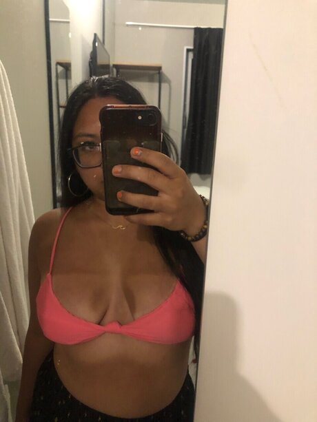 Sunkissed Mestiza top porno bilder