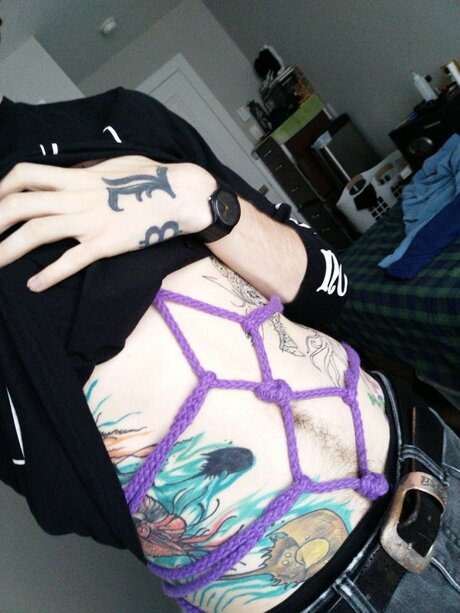 apathy pornostar sexy bilder