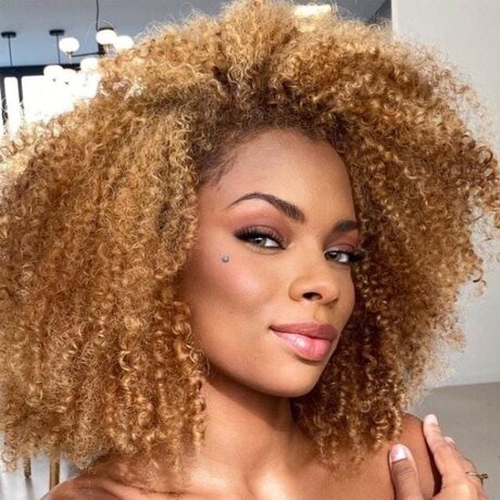 Rebeca villar beste kunst bild