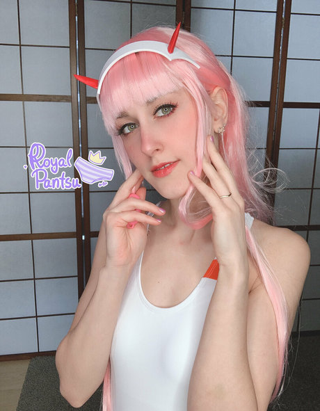 royalpantsu nackt sexy bild