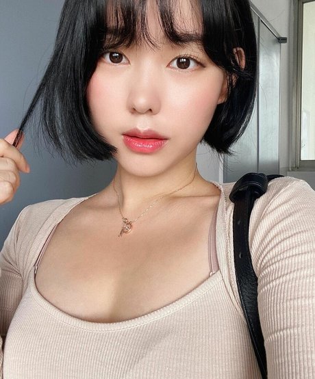 Hyerininng xxx kunst galerie