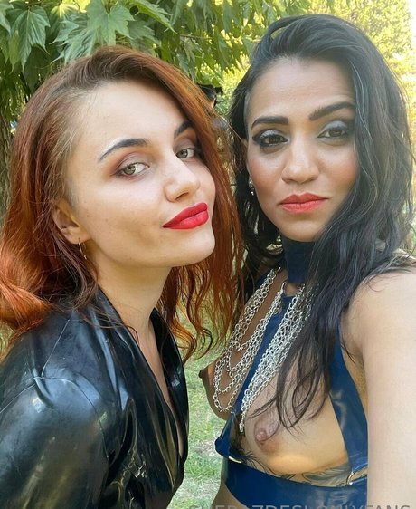 sheenzy 01 top erotische galerien