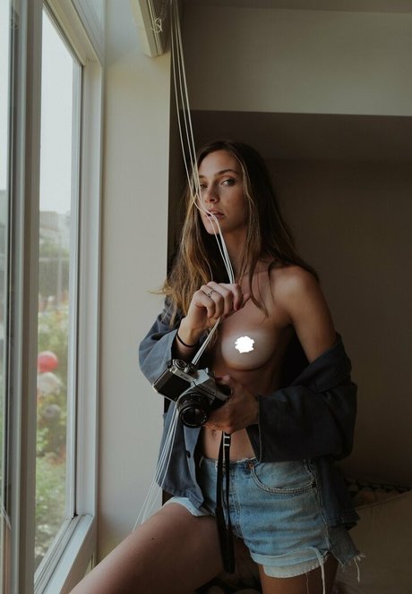 Emily Hall perfekte erotische bilder