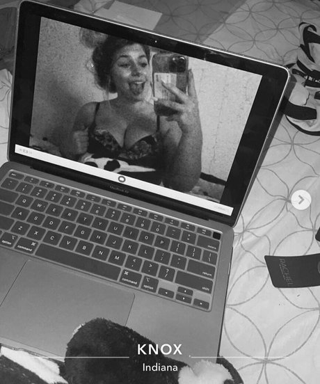 Mackenzie Spohn hd perfekte galerie