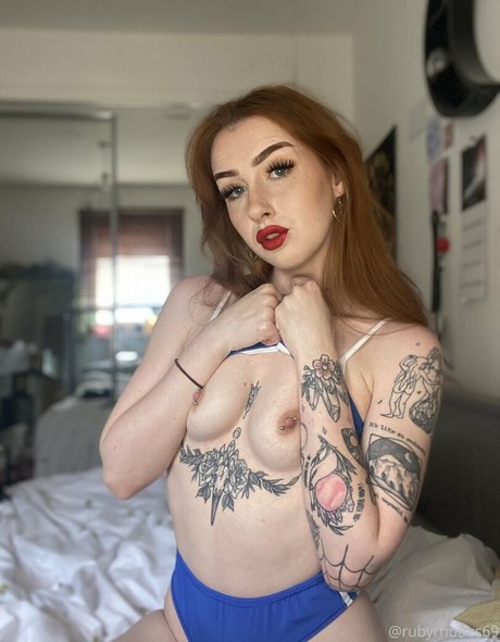 asiatische gilf-onlyfans erotische top galerie