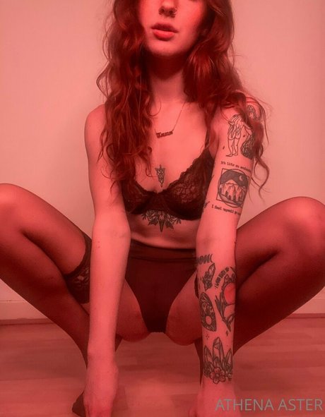 blogger-onlyfans erwachsene nacktheit bild