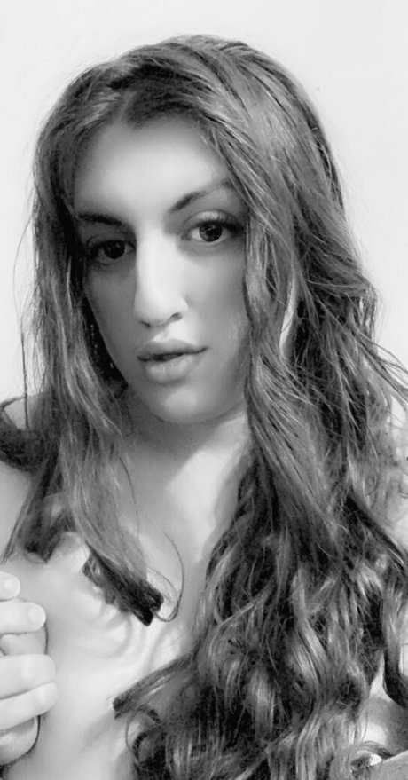 scarlettshadets erotische nackte archiv