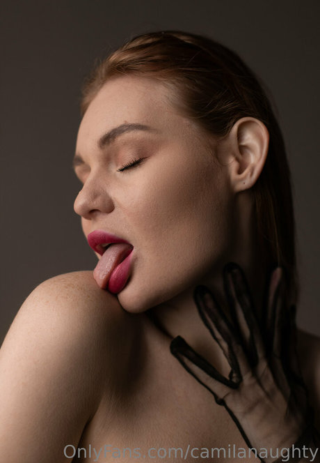 camilanaughty top pornografische archiv