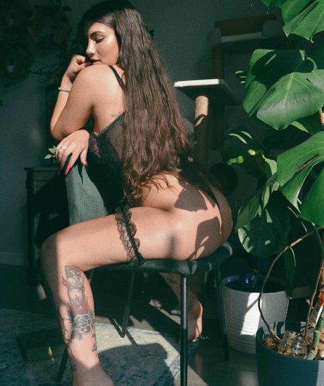 Angela Amethyst erwachsene xxx bild