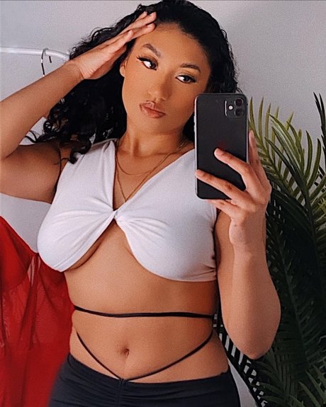 Tamia J hübsche sex fotos