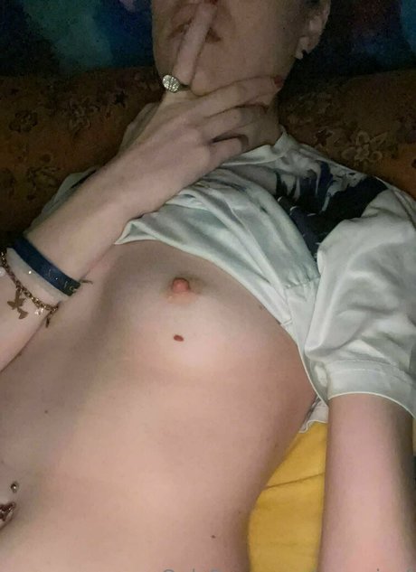 aymai of xxx nackten foto