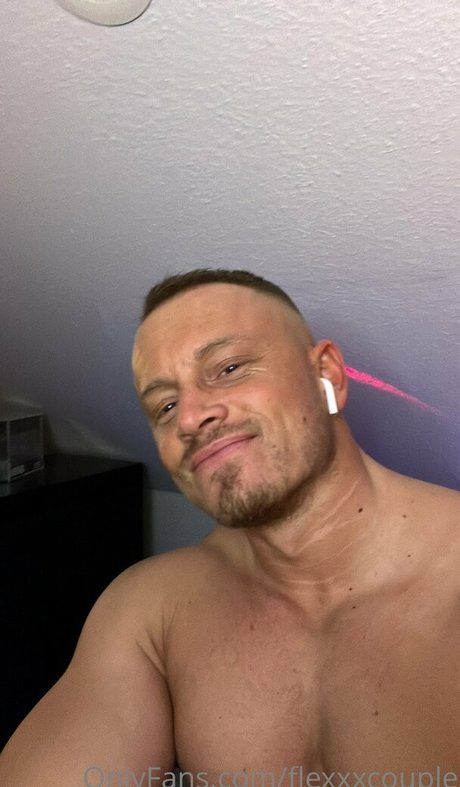 heiße shemale-onlyfans hübsche schöne bild