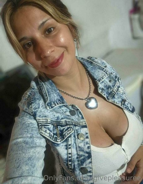 givepleasuree schöne erotische galerie