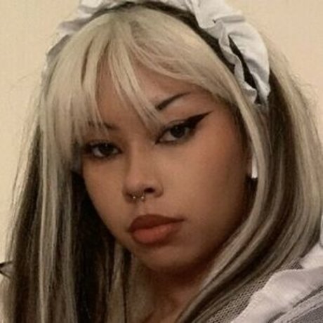 Charvotte model galerie